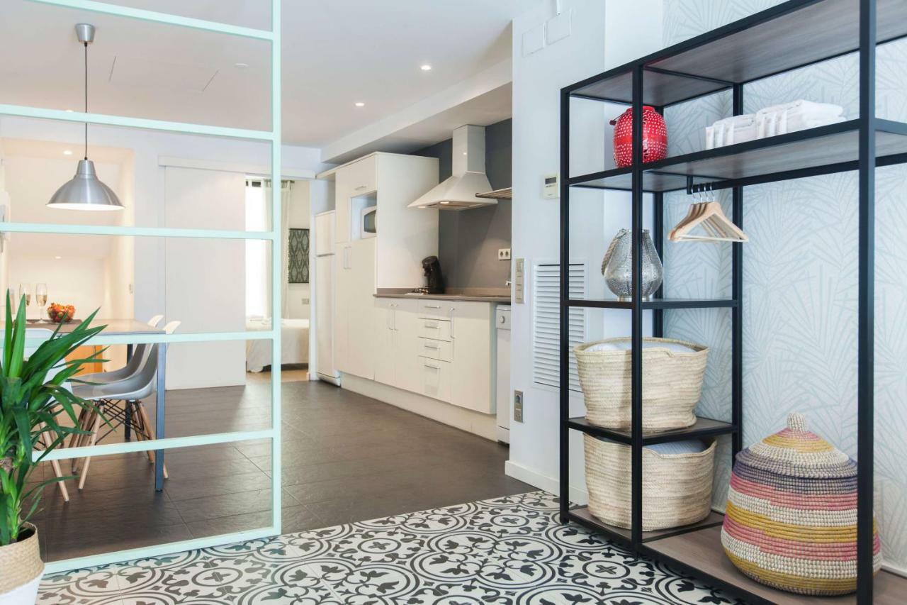 Short Stay Group Liceu Serviced Apartments - Barcelona — Photos 1